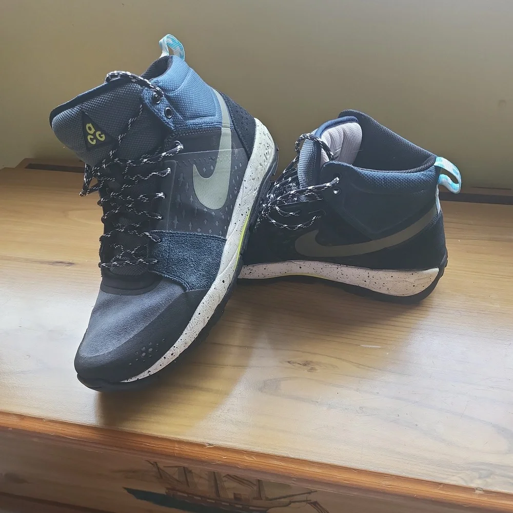 Rare Nike #599660-440 Men’s Air Alder Mid 'Midnight Navy - Picture 2 of 4